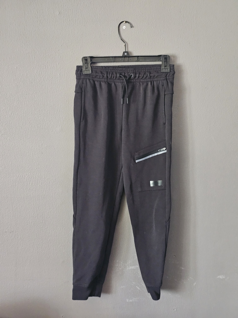 Athletic Works Black Kids Jogger Sweatpants with Zipper Pocket